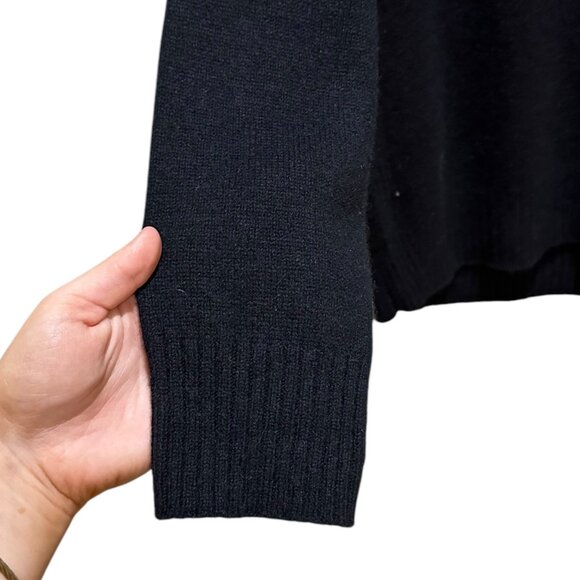 The Cashmere Project Black V-Neck Cashmere Sweater Women's - Picture 3 of 4